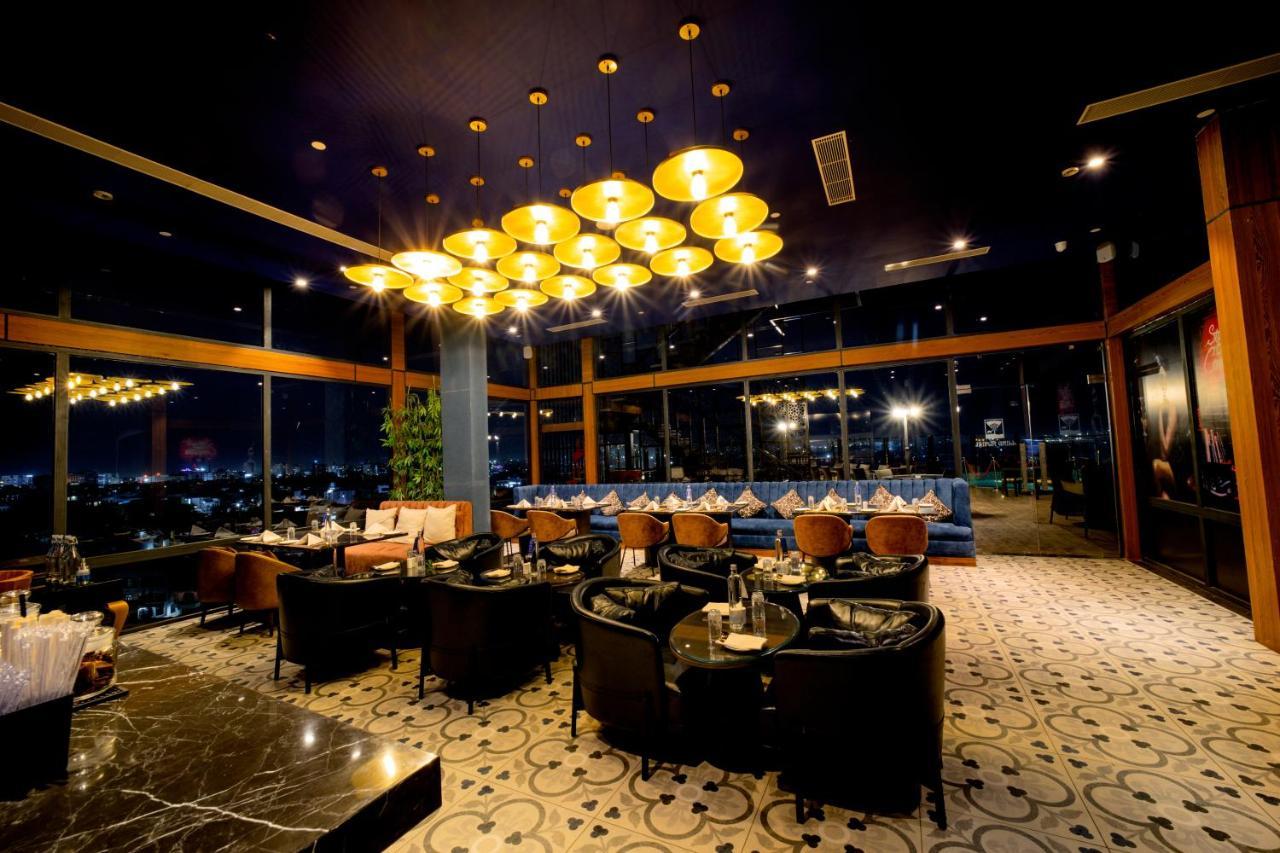 Sarovar Portico Джапур Экстерьер фото
